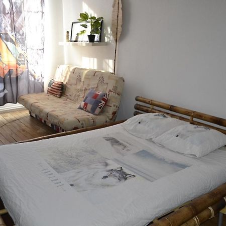 Belle Chambre D'Hote Pour 2 A 4 Personnes Appartement Chef-Boutonne Buitenkant foto